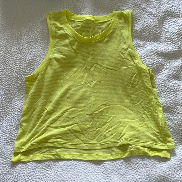 Lululemon Yellow Muscle Tank 6 - Picture 1 of 4